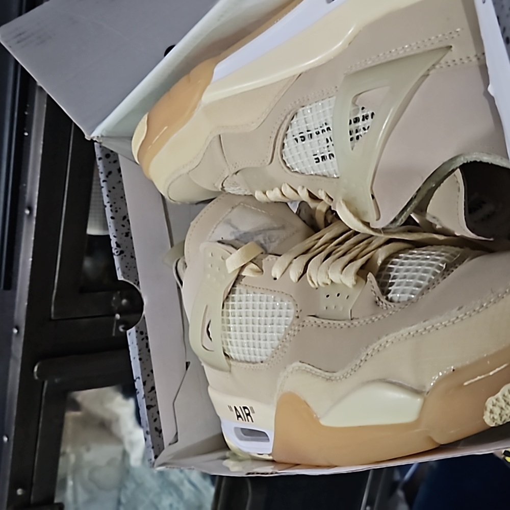 Jordan 4 off white